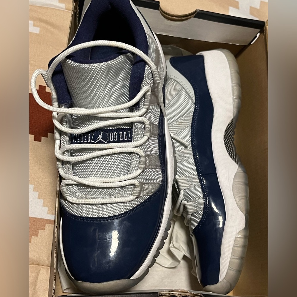 Jordan 11s